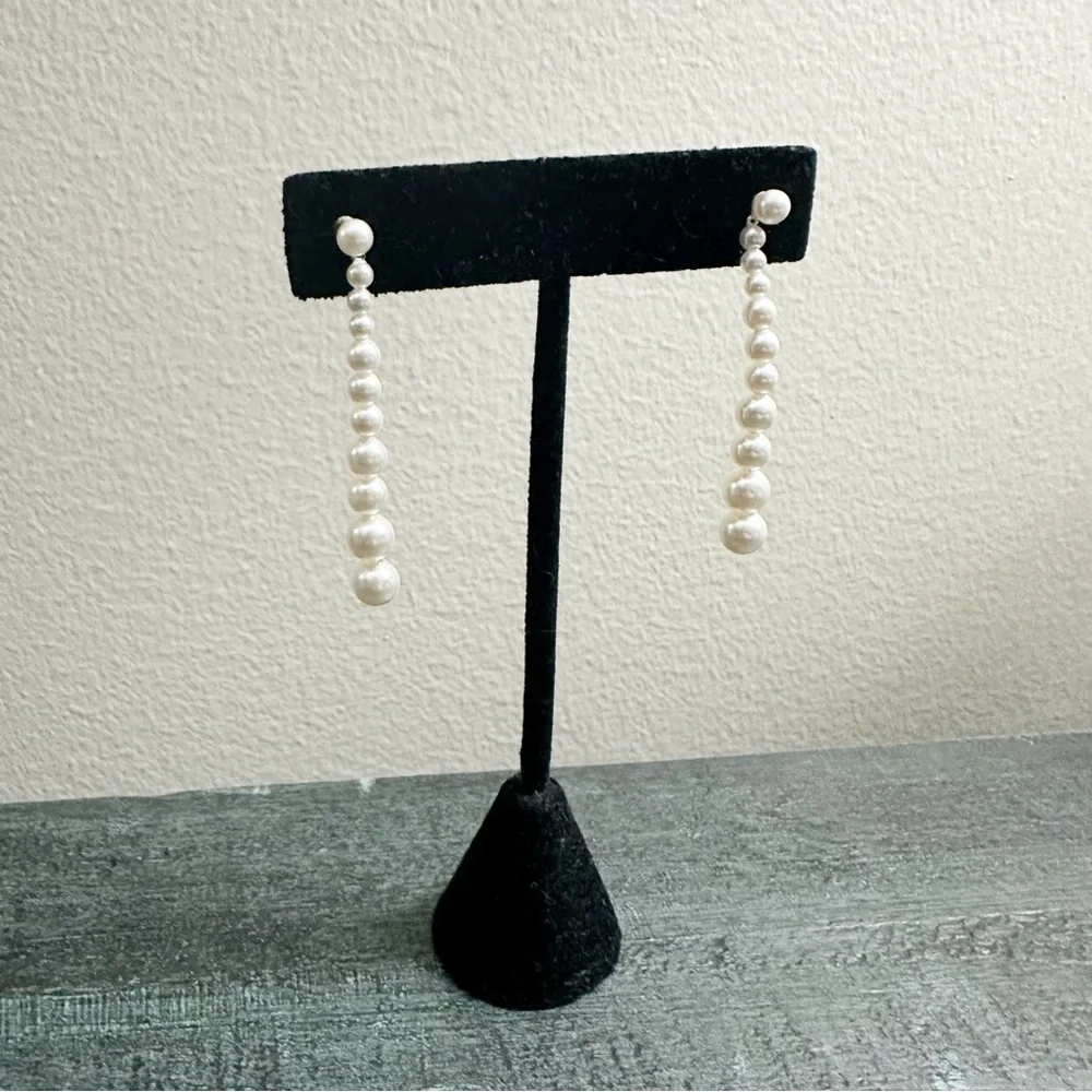 Touchstone Crystal Drop Earrings - Picture 4 of 6